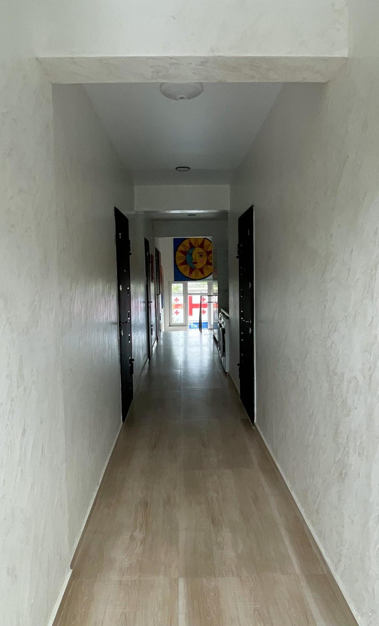 Sun And Moon Aparthotel บาทูมิ ภายนอก รูปภาพ